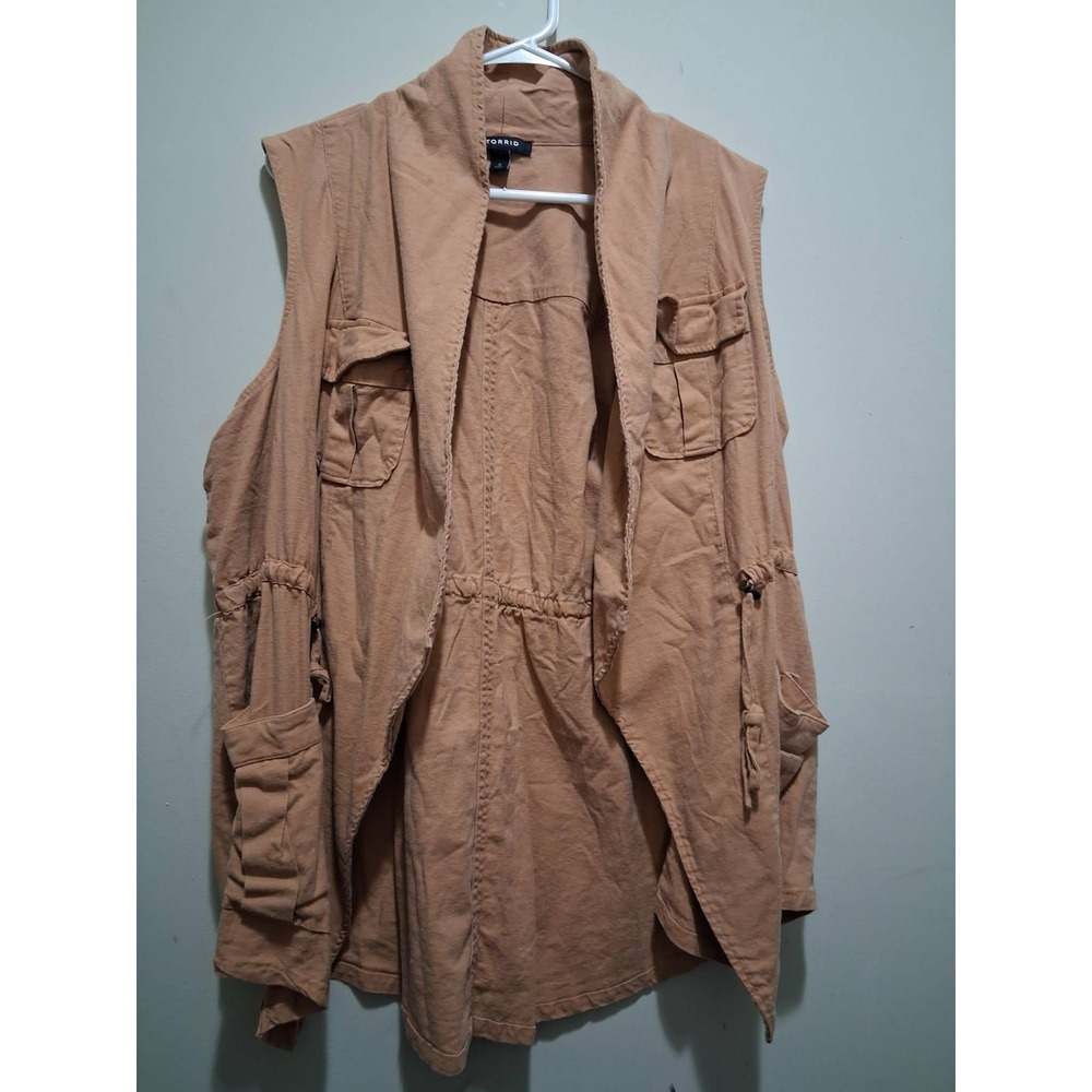 TORRID Tan Utility Vest Duster‎ Style Open Front Pockets Drawstring Waist Size 2